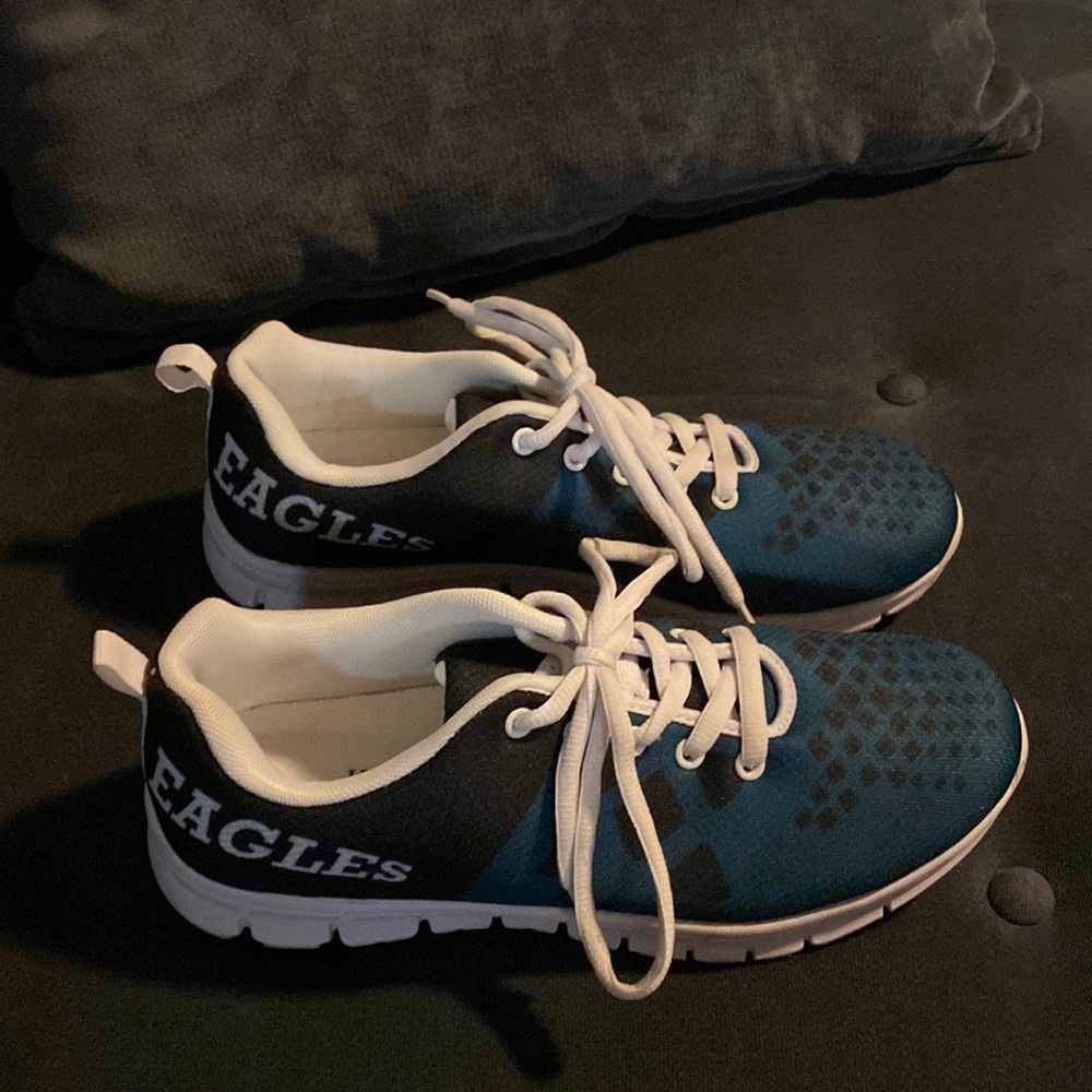Philadelphia Eagles fan sneakers